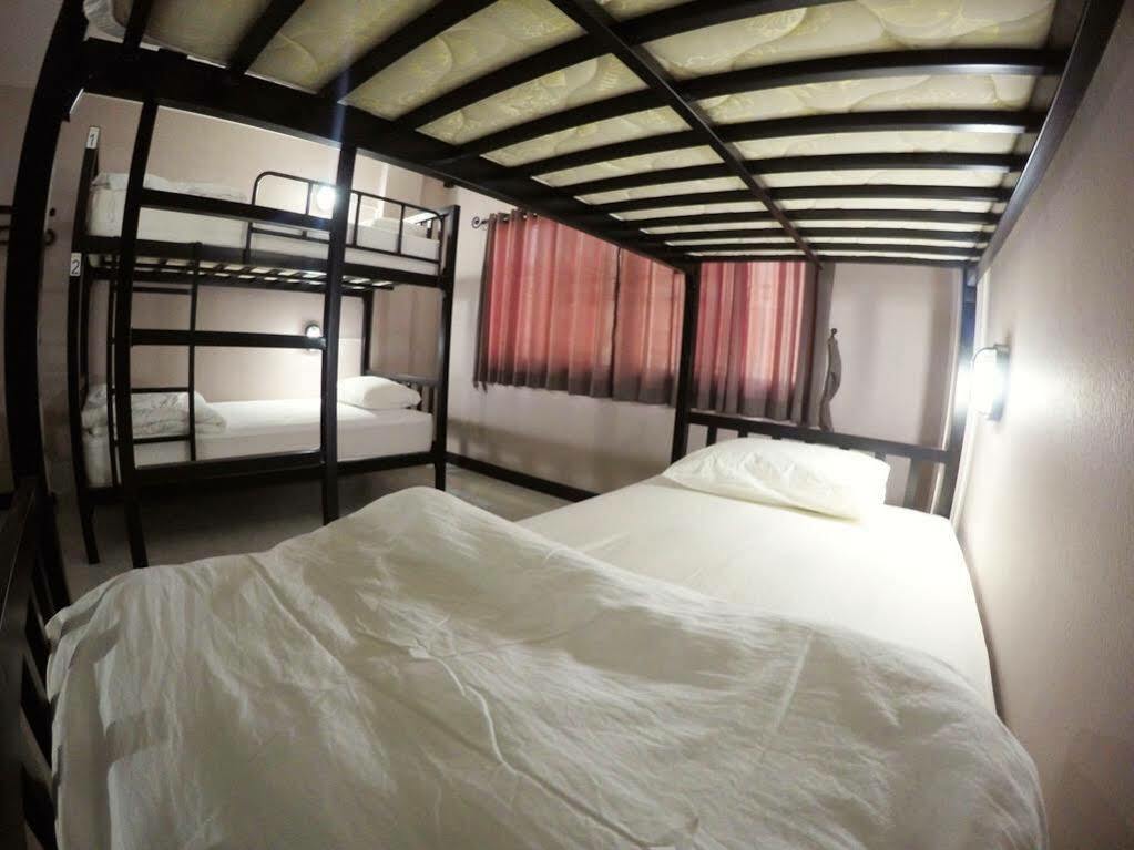 Why Not House Vandrehjem Chiang Mai Eksteriør billede